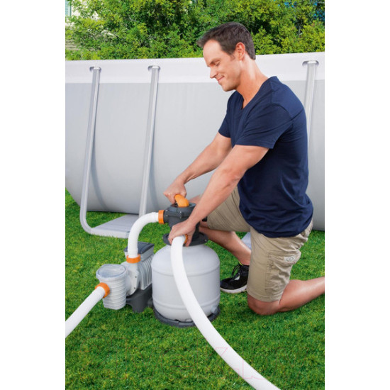 Фильтр-насос песочный Bestway 58499 (8327 л/ч) Фильтр-насос песочный Bestway 58499 (8327 л/ч)